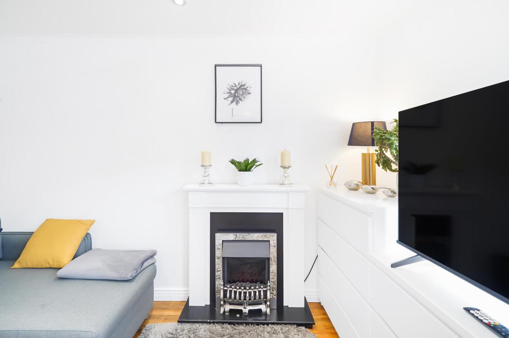 A Beautiful Stylish 2 Bedroom Apartment -City Of Лондон Экстерьер фото