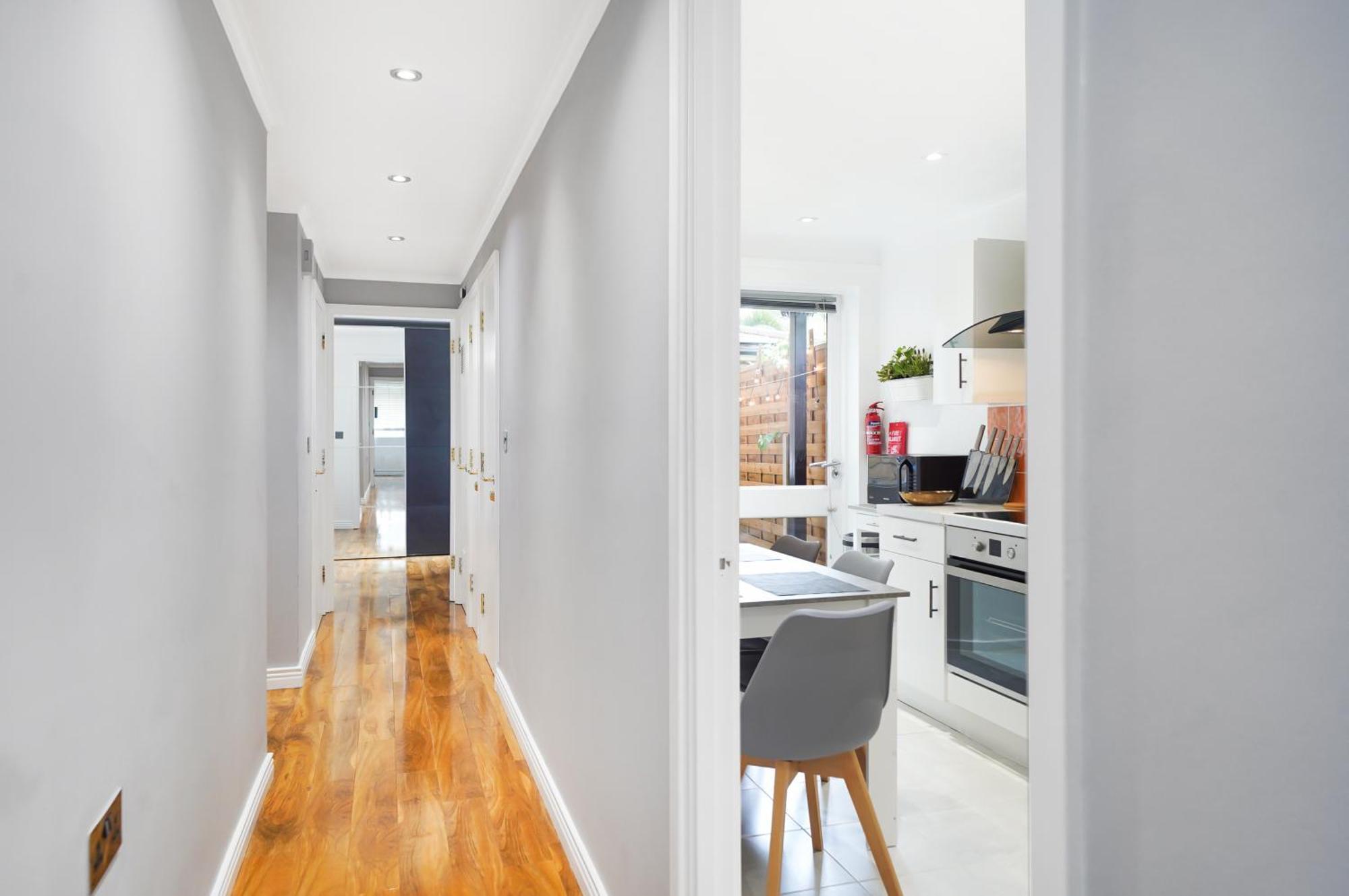 A Beautiful Stylish 2 Bedroom Apartment -City Of Лондон Экстерьер фото