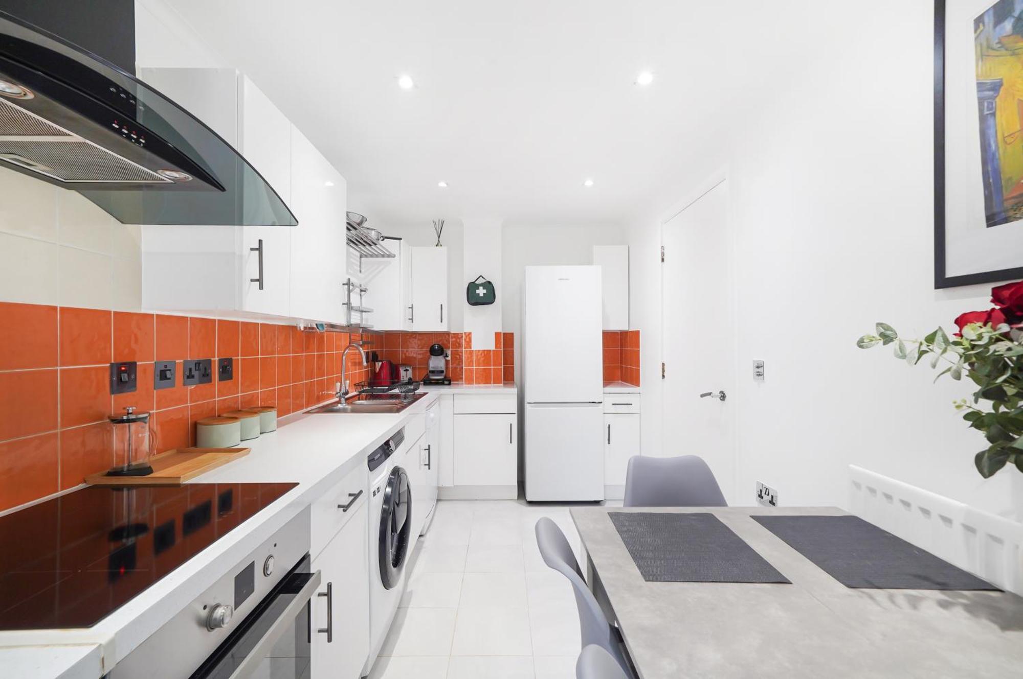 A Beautiful Stylish 2 Bedroom Apartment -City Of Лондон Экстерьер фото